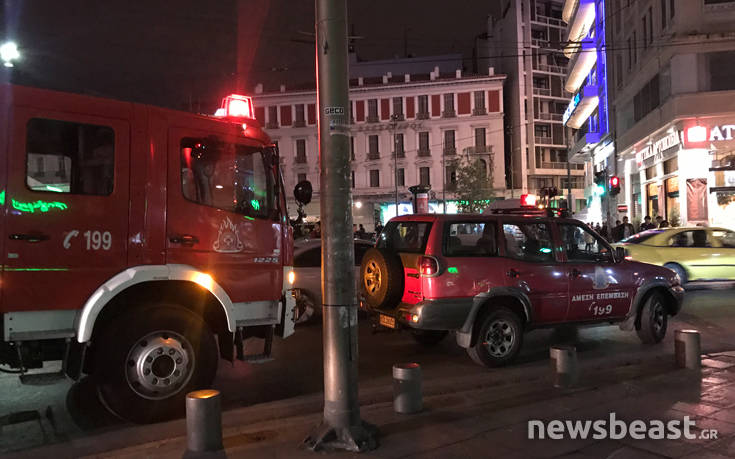 Νεκρός ανασύρθηκε ο άντρας κάτω από συρμό του ΗΣΑΠ στην Ομόνοια