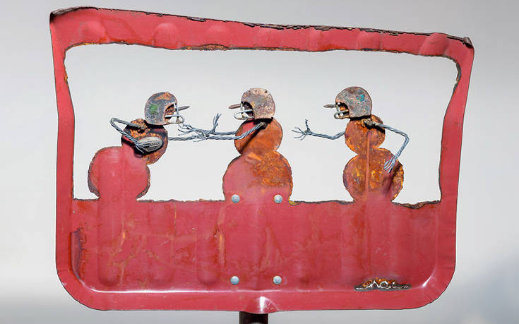 Μικρά έργα τέχνης από παλιά φτυάρια για το χιόνι