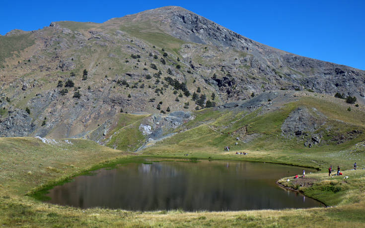 ΔΡΑΚΟΛΙΜΝΗ ΣΜΟΛΙΚΑΣ ΔΡΑΚΟΛΙΜΝΗ ΣΜΟΛΙΚΑΣ