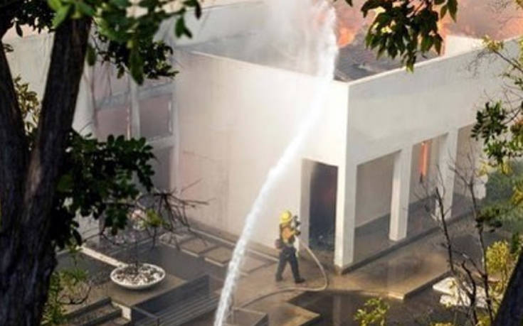 Κάηκε και το σπίτι του Κιριλένκο από τις φωτιές στην Καλιφόρνια