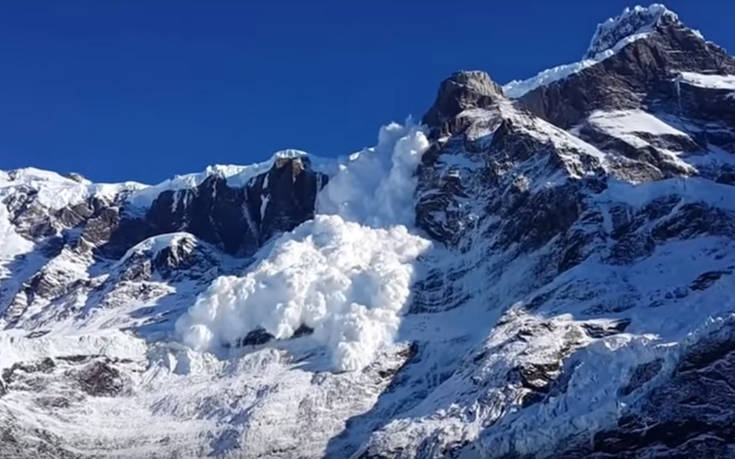 Εντυπωσιακές χιονοστιβάδες που προκαλούν δέος