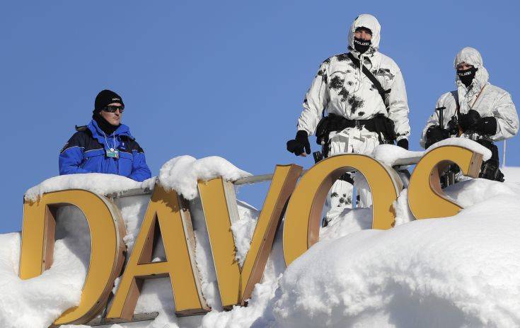 Περπάτησε 2 χιλιόμετρα στο χιόνι ο Τσίπρας για να φτάσει στο Νταβός