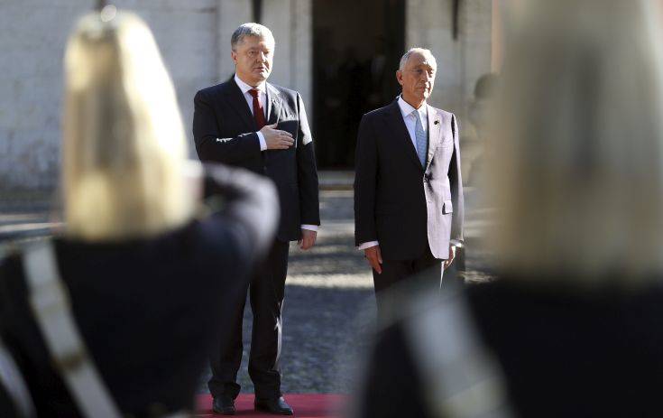 Αγανακτισμένοι οι Ουκρανοί για τις διακοπές του προέδρου και του γενικού εισαγγελέα