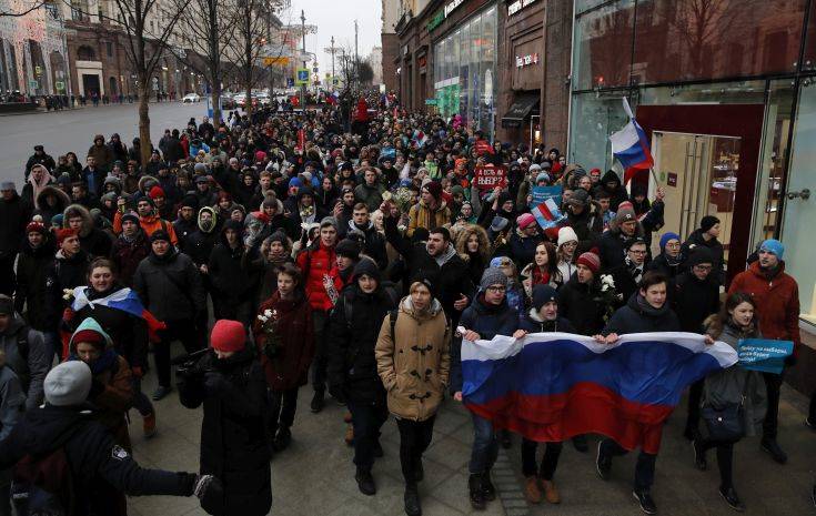 Χιλιάδες Ρώσοι διαδήλωσαν κατά του Πούτιν μετά τη σύλληψη Ναβάλνι