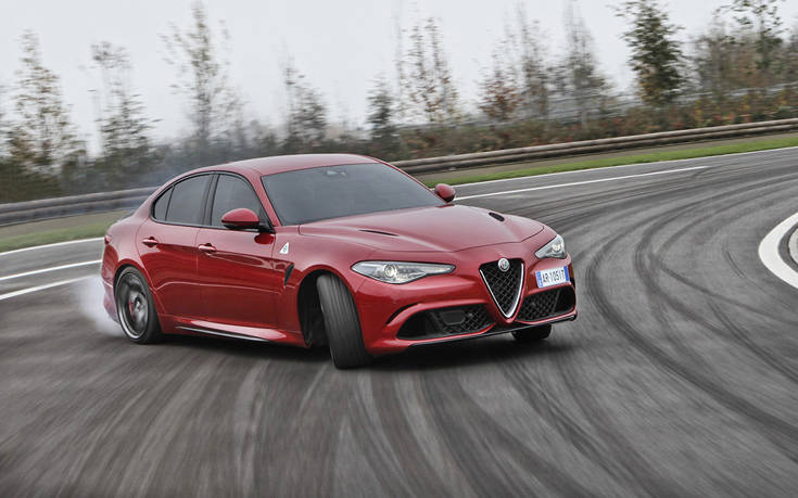 Διπλό βραβείο «What Car?» για την Alfa Romeo