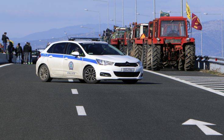 Στους δρόμους από αύριο οι αγρότες