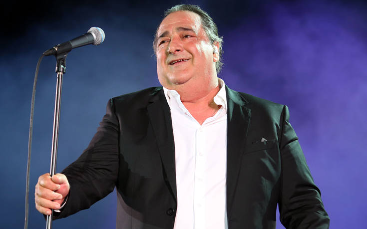 Αυτή είναι η δουλειά που έκανε ο Βασίλης Καρράς πριν γίνει γνωστός