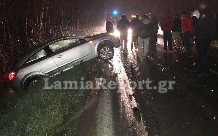 Τροχαίο με τραυματίες έξω από τη Λαμία