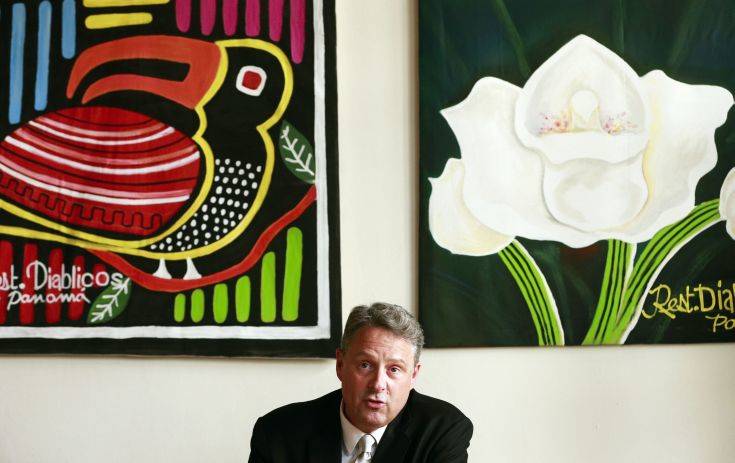 Παραιτήθηκε ο αμερικανός πρεσβευτής στον Παναμά, δεν θέλει να υπηρετεί τον Τραμπ