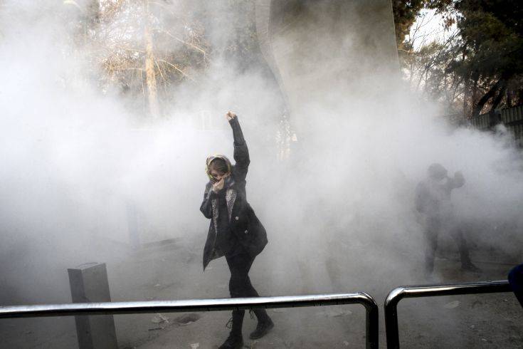 Η πρέσβειρα των ΗΠΑ στον ΟΗΕ επαινεί το θάρρος των Ιρανών διαδηλωτών