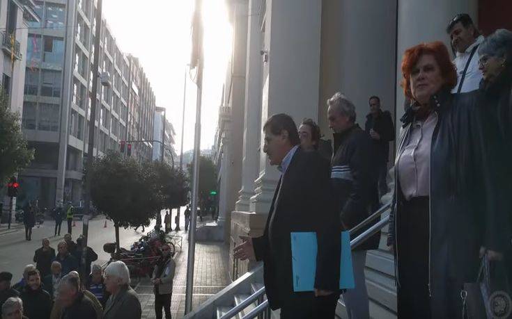 Αθωώθηκε ο δήμαρχος Πατρέων Κώστας Πελετίδης