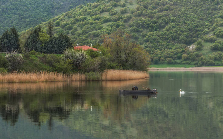 ΛΙΜΝΗ ΖΑΖΑΡΗ