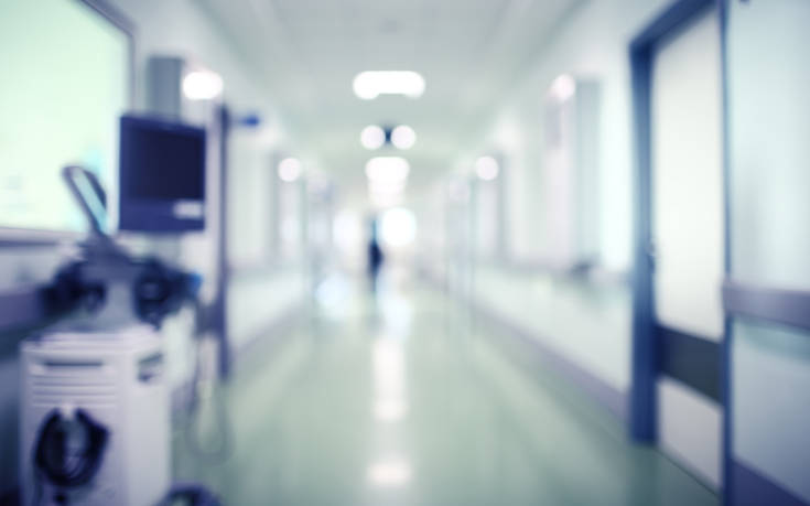 Κορονοϊός: Μαθητής με ύποπτα συμπτώματα στο νοσοκομείο Λαμίας