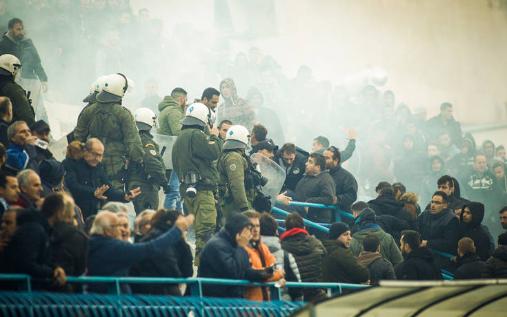 Τραυματισμός Ντάγκα στα επεισόδια του ματς Εθνικός-Προοδευτική