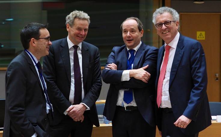 To Eurogroup πάγωσε τη δόση εν μέσω έντασης για τους πλειστηριασμούς