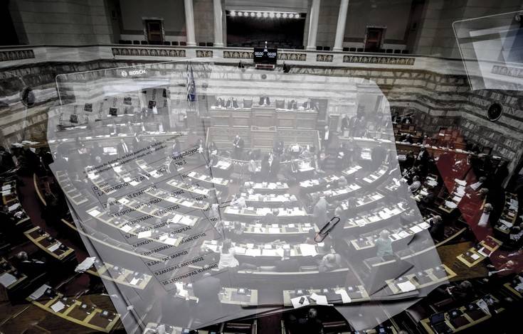 Οι καβγάδες και τα… «γαλλικά» μέχρι τα χαράματα στη Βουλή στην προανακριτική για τη Novartis