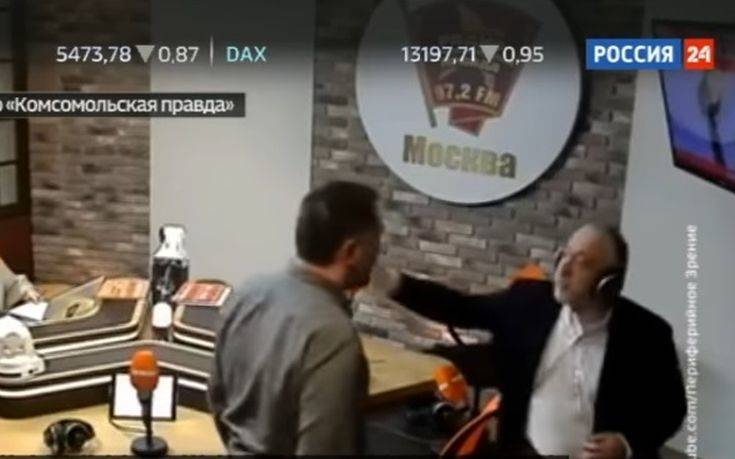 Μπουνιές… on air για τα «μάτια» του Στάλιν