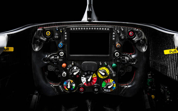 alfa_romeo_sauber_f1_car_launch_c37_2018_pic_4