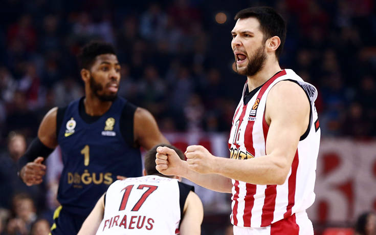 Ο Ολυμπιακός σκόρπισε τη Φενέρ με 95-70