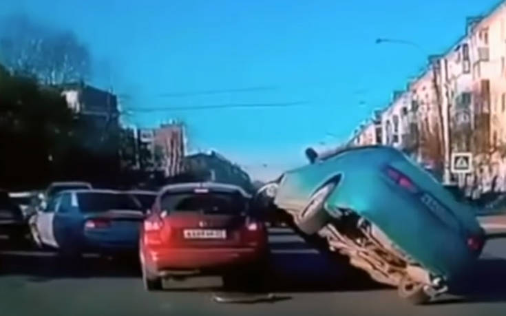 Γυναίκες στο τιμόνι, κίνδυνος στο δρόμο