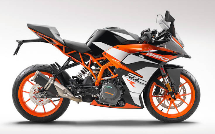 Η KTM φέρνει νέους στις πίστες με το RC 390 R