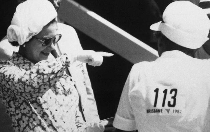 Ο Νεοζηλανδός που αποπειράθηκε να δολοφονήσει τη βασίλισσα Ελισάβετ το 1981