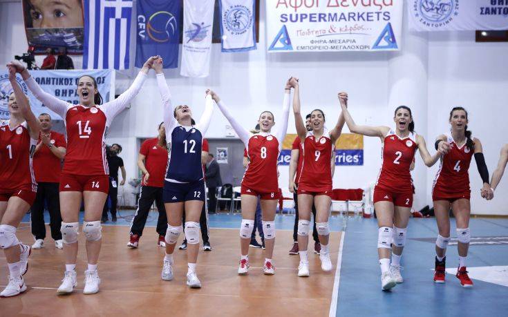 Γράφει ιστορία ο Ολυμπιακός