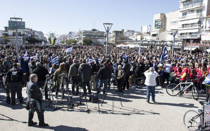 Συλλαλητήριο για τους στρατιωτικούς μετά την παρέλαση της 25ης Μαρτίου
