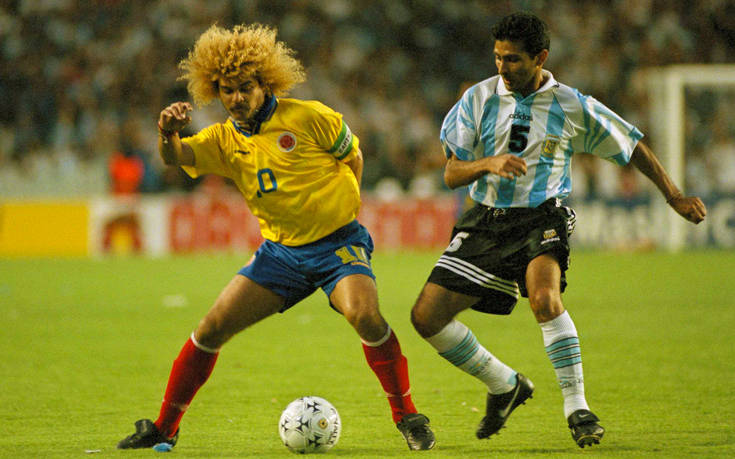 Η διασημότερη αφάνα του παγκοσμίου ποδοσφαίρου ίσιωσε τα μαλλιά