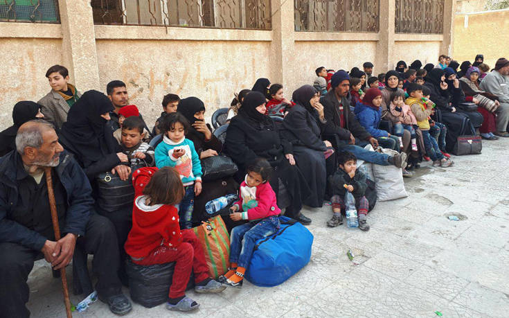 Υπερτριπλασιάστηκε ο αριθμός των εκτοπισμένων από τις συγκρούσεις στη νότια Συρία