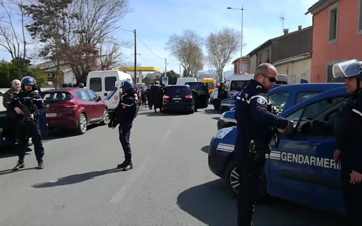 Επιβεβαιώνουν οι γαλλικές αρχές πως ο δράστης της ομηρίας είναι νεκρός