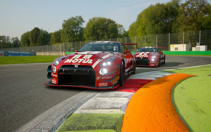 Δύο Nissan GT-R Nismo GT3 ετοιμάζονται για τους αγώνες αντοχής