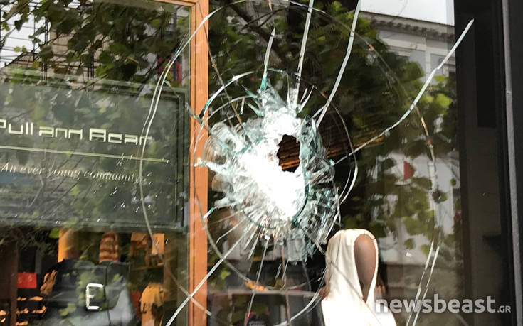Οι πρώτες εικόνες από την επίθεση σε καταστήματα στην Πατησίων