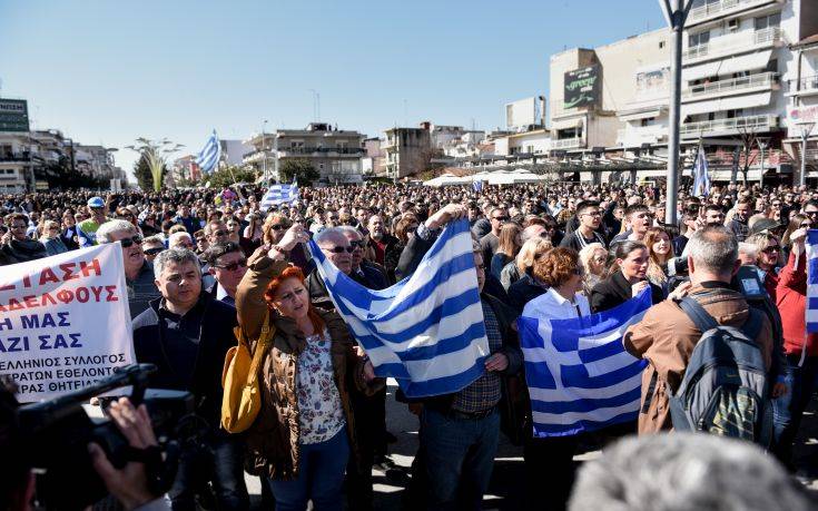 Ξεσηκωμός για την απελευθέρωση των Ελλήνων στρατιωτικών