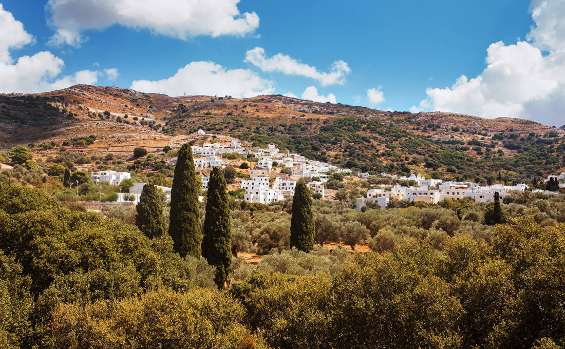 Φιλώτι, μια λευκή πινελιά στην ενδοχώρα της Νάξου