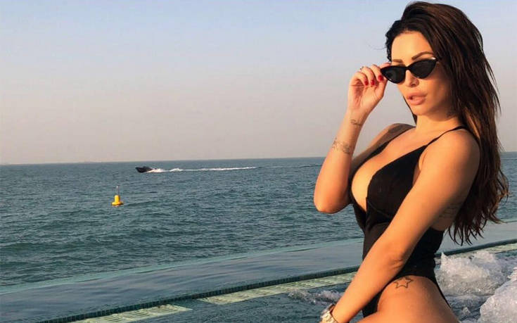 Η Marika Baldini και οι σέξι πόζες της