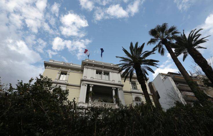 Το αινιγματικό email της γαλλικής πρεσβείας στην Αθήνα και οι εξηγήσεις