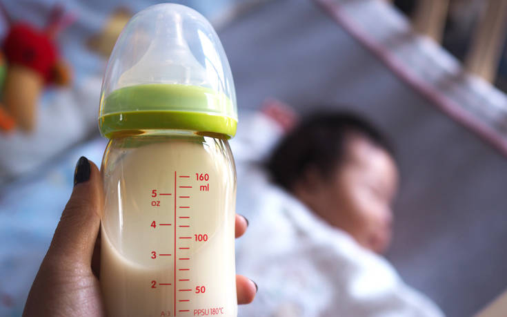 «Περιττό και διατροφικά ελλιπές» το γάλα φόρμουλα για μεγαλύτερα βρέφη και νήπια
