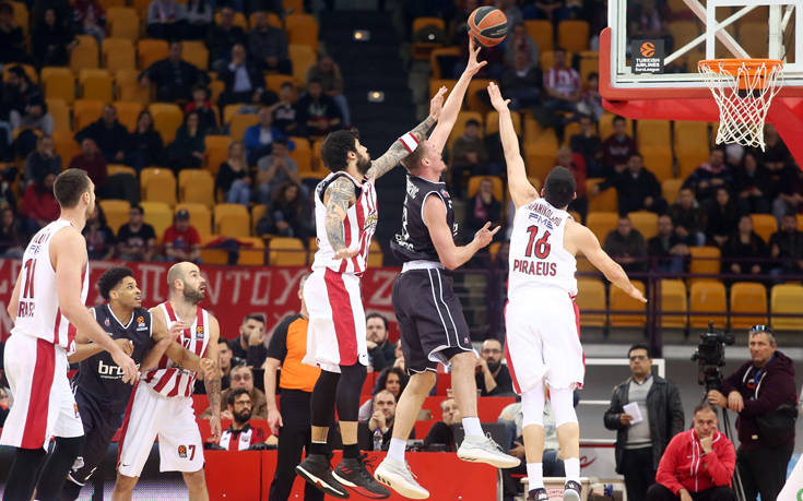 ΟΛΥΜΠΙΑΚΟΣ - ΜΠΑΜΠΕΡΓΚ