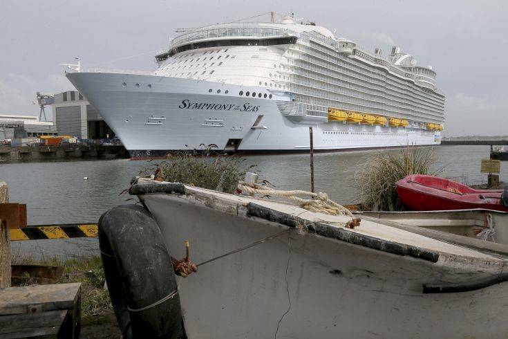 The Symphony of the Seas docks at Saint Nazaire port, western France, Friday, March 23, 2018. Royal Caribbean International took delivery of the much-awaited, 228,081-ton Symphony of the Seas from the French shipyard STX. Harmony of the Seas is the world's largest cruise ship. (AP Photo/David Vincent) The Symphony of the Seas docks at Saint Nazaire port, western France, Friday, March 23, 2018. Royal Caribbean International took delivery of the much-awaited, 228,081-ton Symphony of the Seas from the French shipyard STX. Harmony of the Seas is the world's largest cruise ship. (AP Photo/David Vincent)