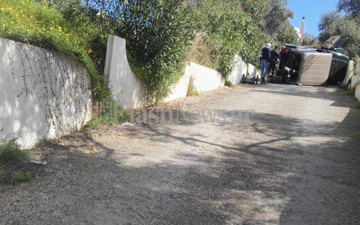 Τροχαίο με εγκλωβισμό μητέρας και μωρού στα Χανιά