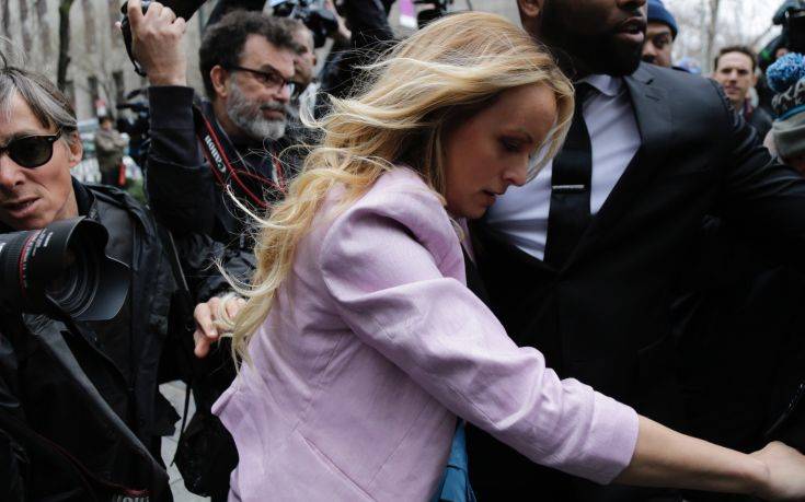 Νέες αποκαλύψεις αναμένονται για την προσωπική ζωή του Τραμπ