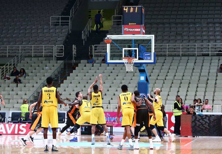 «Έκοψε» το ρεπό ο Σάκοτα