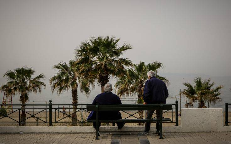 Áöñéêáíéêç óêïíç óôïí ïõñáíü ôçò ÁôôéêÞò ôçí ÊõñéáêÞ 15 Áðñéëßïõ 2018. (EUROKINISSI/ÃÉÁÍÍÇÓ ÐÁÍÁÃÏÐÏÕËÏÓ) Áöñéêáíéêç óêïíç óôïí ïõñáíü ôçò ÁôôéêÞò ôçí ÊõñéáêÞ 15 Áðñéëßïõ 2018. (EUROKINISSI/ÃÉÁÍÍÇÓ ÐÁÍÁÃÏÐÏÕËÏÓ)