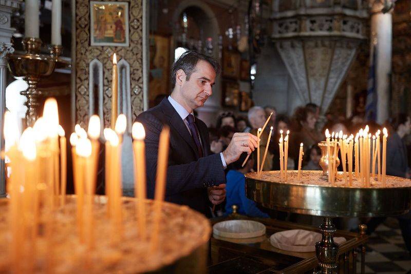 Στην Τήνο ο Κυριάκος Μητσοτάκης