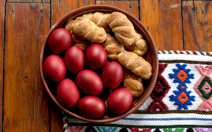 Πασχαλινά κουλουράκια