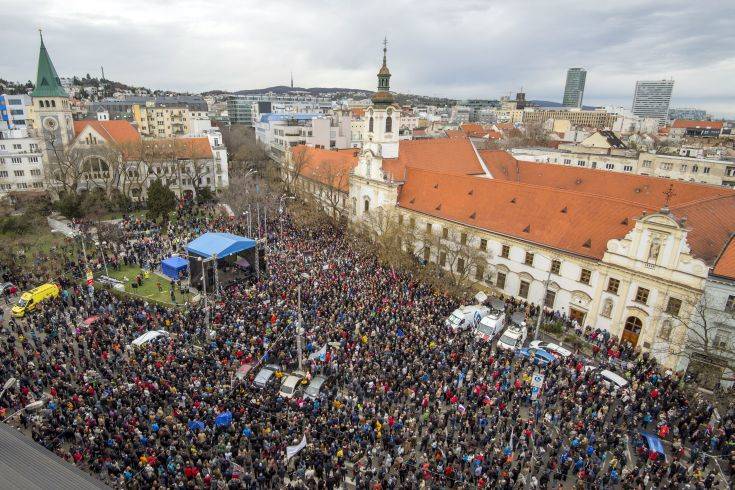 Σλοβάκος υπουργός παραιτείται για να μην απολύσει τον αρχηγό της αστυνομίας
