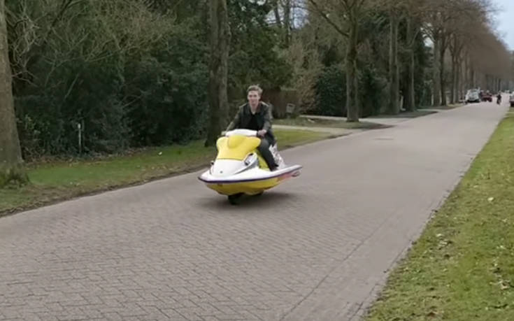 Ένα τζετ σκι για τη στεριά