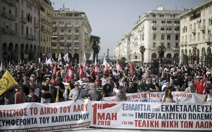 Με συνθήματα κατά των μνημονίων οι συγκεντρώσεις στη Θεσσαλονίκη