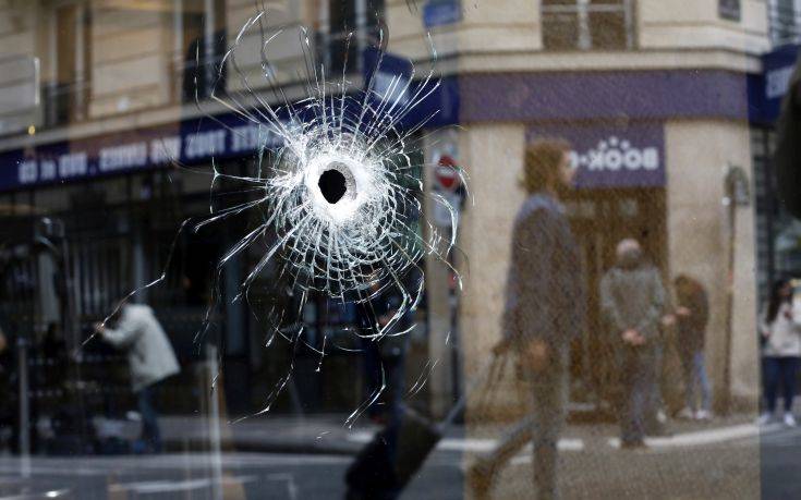 Γνωστός στις Αρχές ο δράστης της επίθεσης με μαχαίρι στο Παρίσι